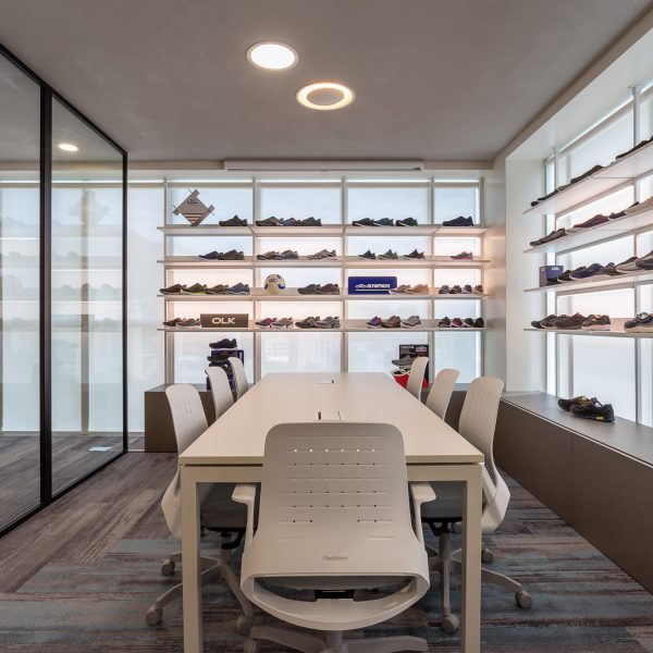 Interiores Showroom Makru Representações Interiores Showroom Makru Representações