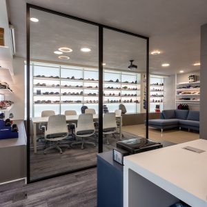 Interiores Showroom Makru Representações Interiores Showroom Makru Representações