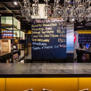 Vino Floripa Patio Milano Vino Floripa Patio Milano