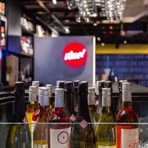 Vino Floripa Patio Milano Vino Floripa Patio Milano