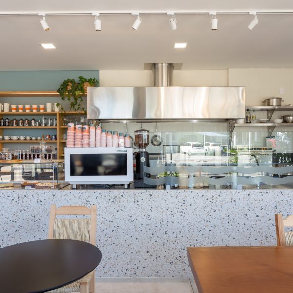 NAS ONDAS CAFÉ GAROPABA