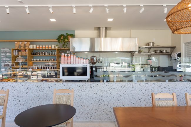 NAS ONDAS CAFÉ GAROPABA