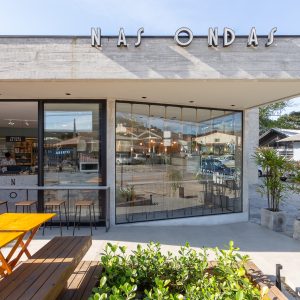 NAS ONDAS CAFÉ GAROPABA